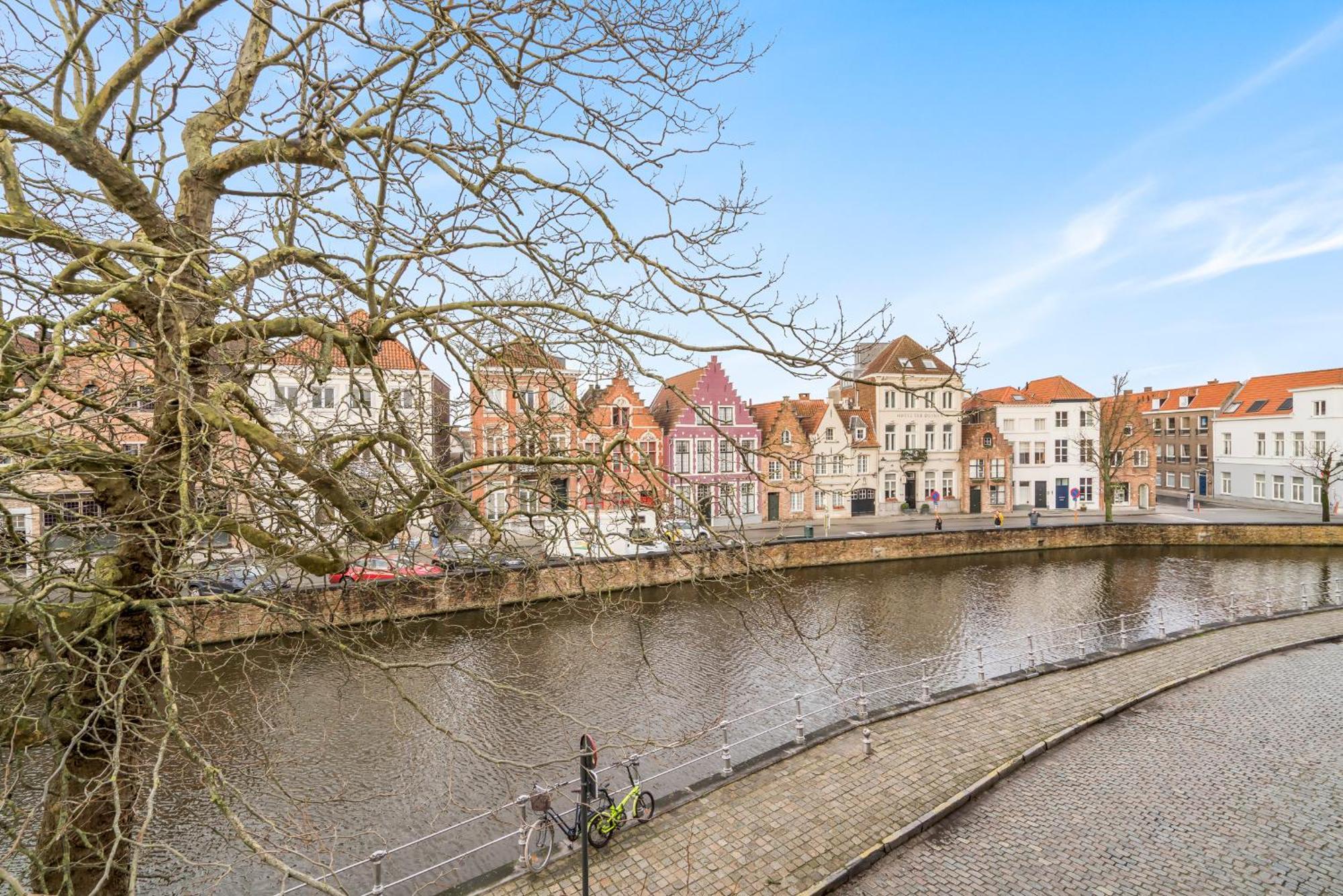 Brugse Charme Met Tuin Aan Het Water 8p Vakantiehuis *